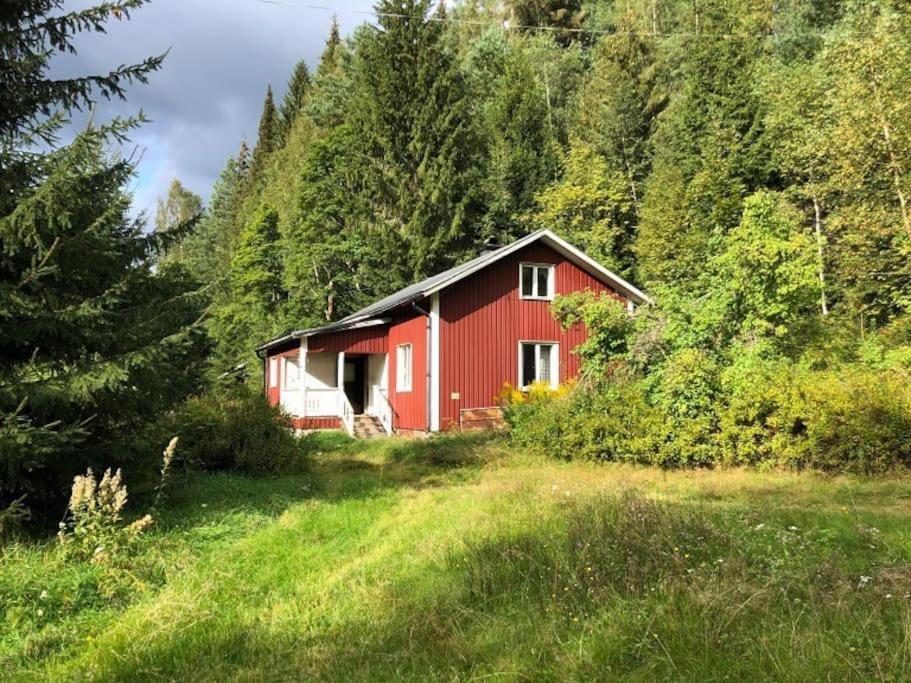 Little Forest House "Our Little Farm" Eksharad ภายนอก รูปภาพ